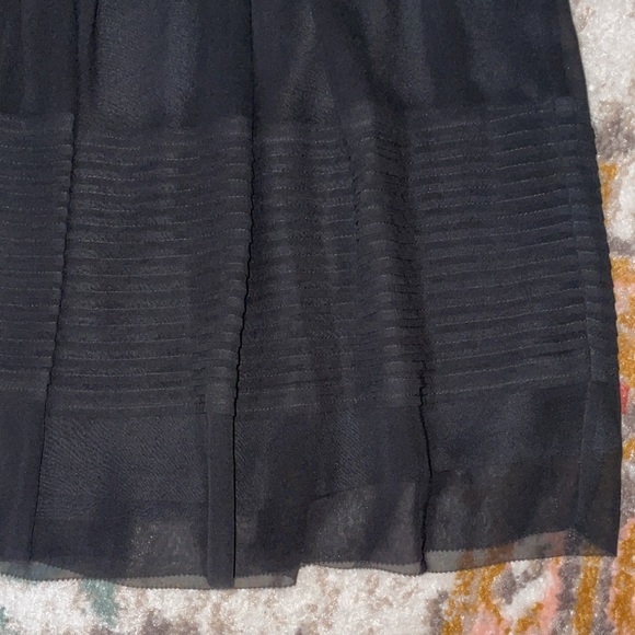 Ann Taylor Tulle Mini Skirt Size 6 - Picture 3 of 8
